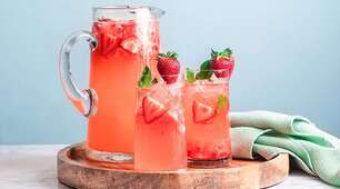 Презентація з англійської мови Drinks