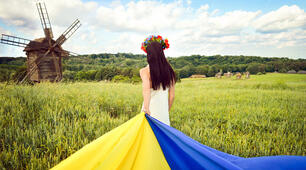 23 серпня - День Прапора України