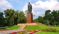 Найбільш відомі пам'ятники Тарасові Шевченку в Україні