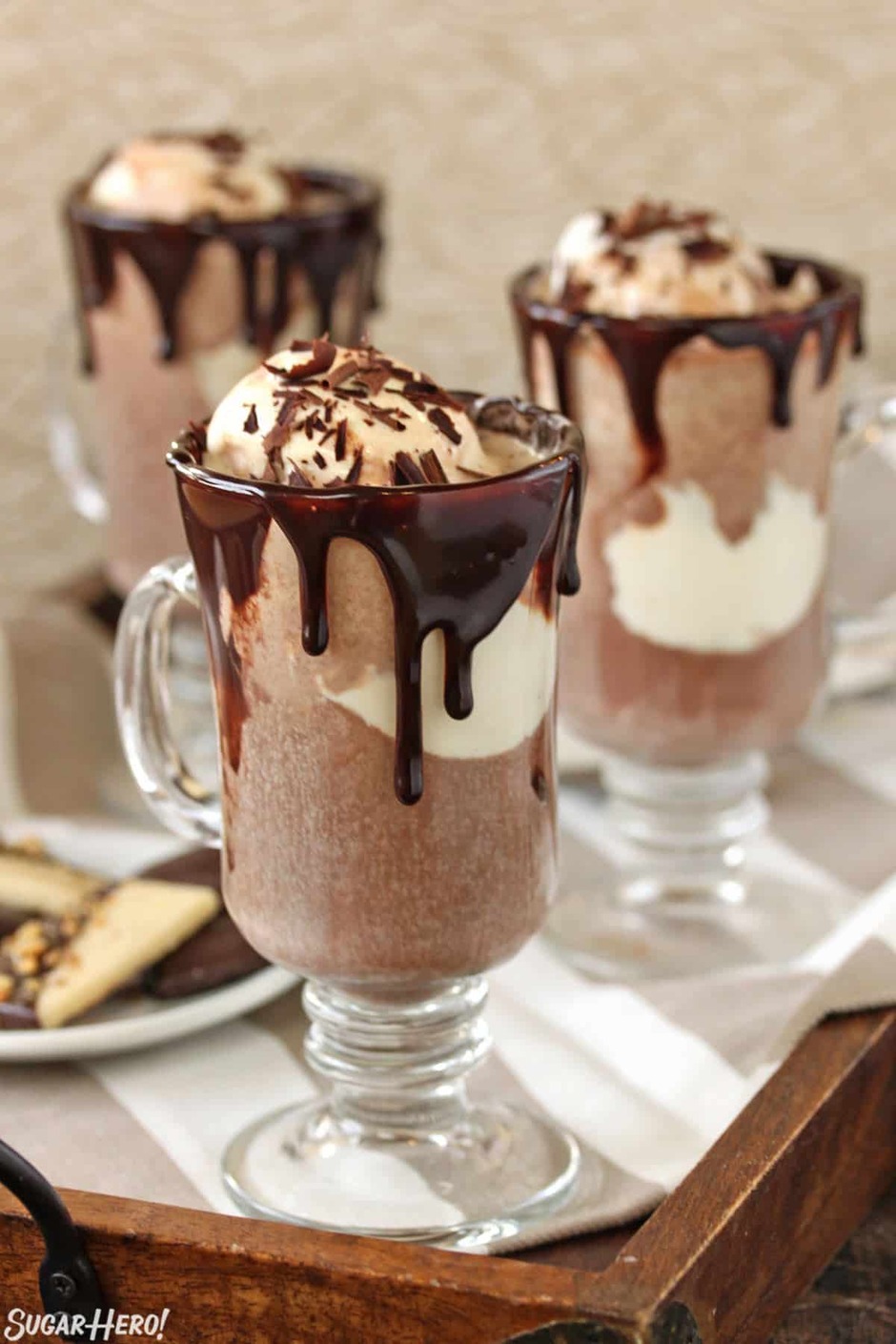 Hot Chocolate Floats - SugarHero