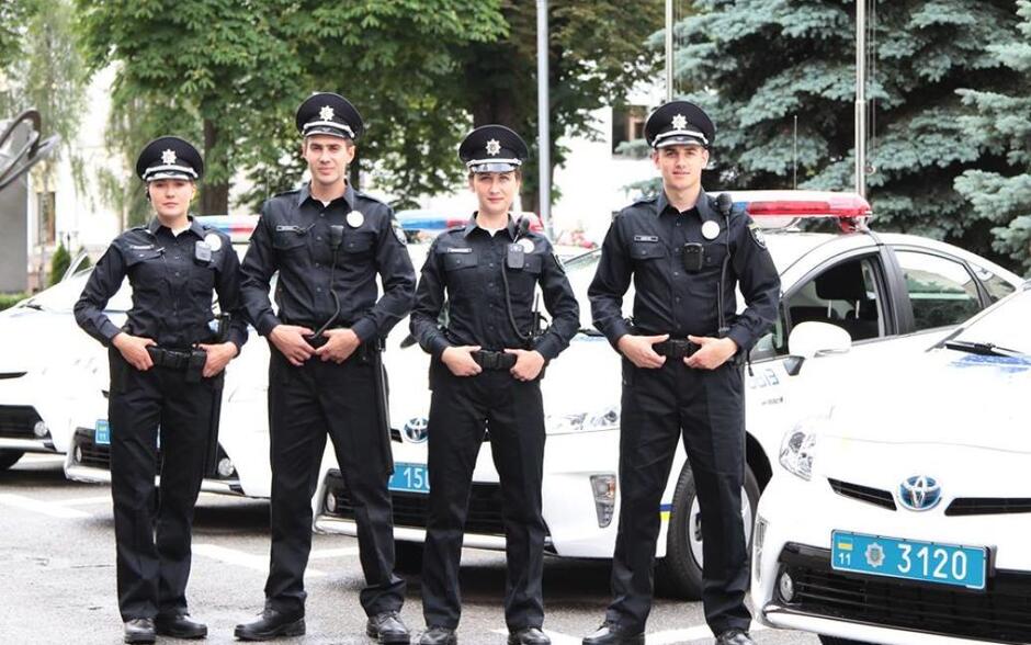 0500bg5o-cc63-940x588.jpg