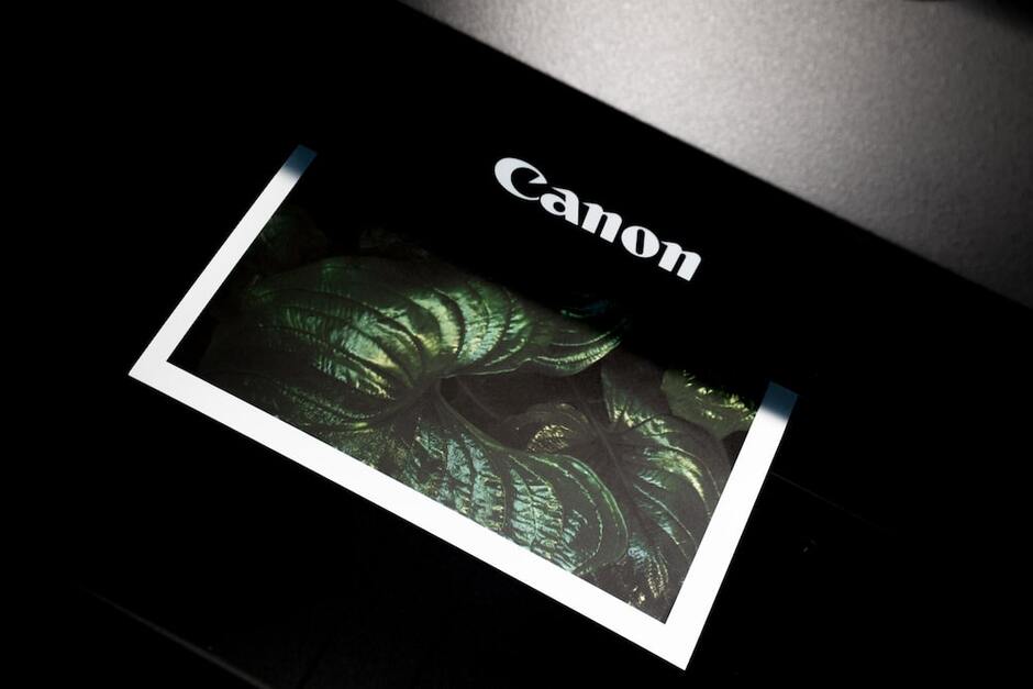 чорний фотопринтер Canon