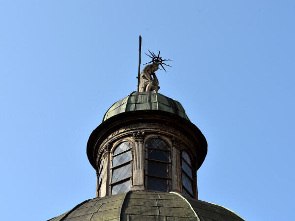 0500f2io-23f6-600x450.jpg