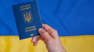 Презентація на тему Громадянство України