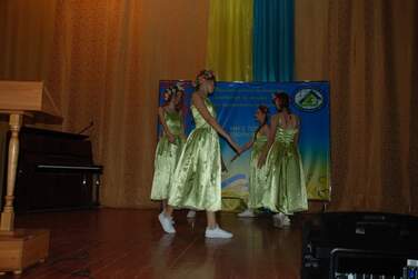 0500fgyf-f7a7-376x251.jpg
