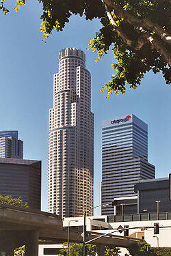0500g716-5d9a-250x375.jpg
