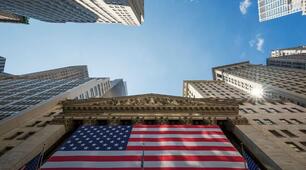 США: ЕГП, ПРП, населення. Система розселення. Українська діаспора США. Модель економічного розвитку, що визначає місце країни в міжнародному поділі праці.