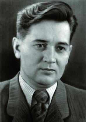 Олесь Гончар - великий український письменник, який став класиком світової літератури