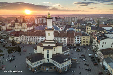 0500ntvr-cfc1-439x292.jpg