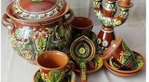 Матеріали для виготовлення виробів декоративно-ужиткового мистецтва: сучасні й традиційні матеріали. Бісер