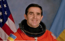 0500u57k-de5b-221x139.png