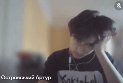 0500xlvy-b6ae-421x285.png