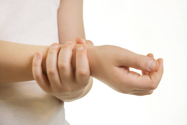 6,600+ Child Feeling Heartbeat Stock Photos, Pictures & Royalty-Free Images - iStock | Child hand on heart