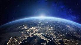 The Earth. 10 facts