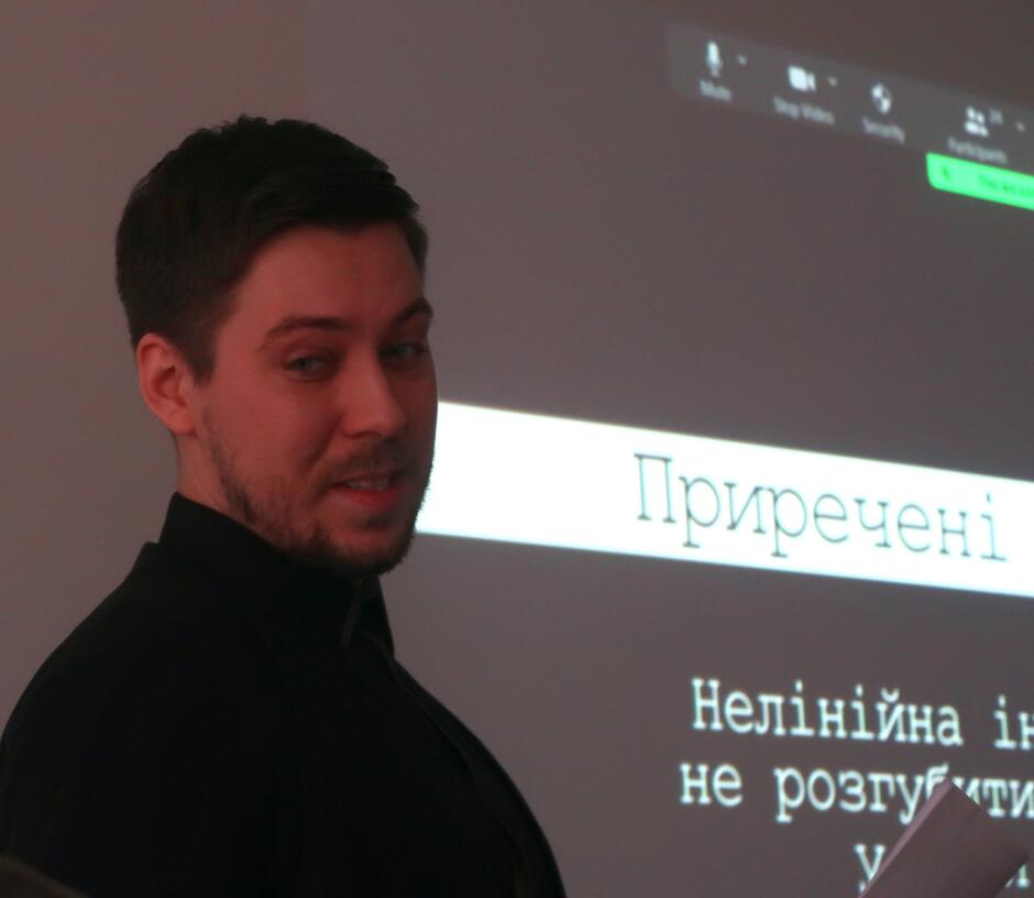 0501bfj8-3344-940x816.jpg
