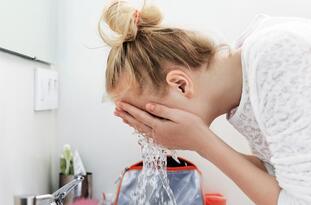 Tips for washing your face like a facialist | Well+Good