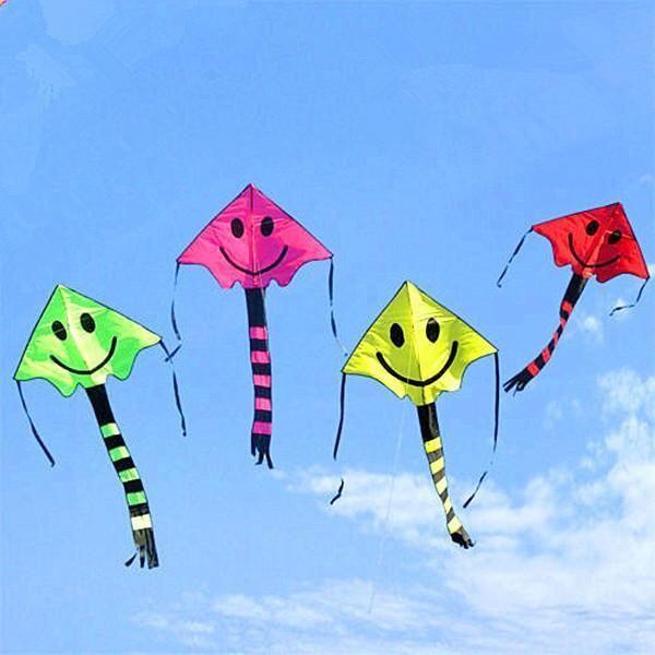 Smile Stunt Kite Cometa Kite Child Toys Kite Four Color Smile Angel Smiley Sports Beach Kite 76cm * 167cm | Kite, Kids toys, Stunt kite