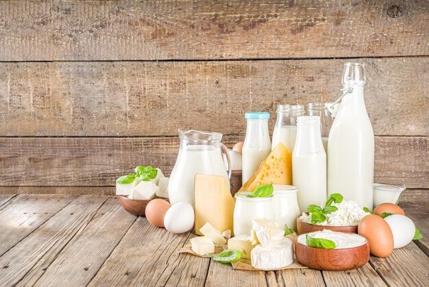 Фото Набор различных свежих молочных продуктов