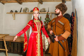 0501v04n-c6f0-272x182.jpg