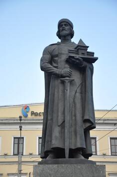 0501v8vd-63a5-235x354.jpg