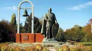 Київське, Переяславське та Чернігівське князівства в середині XII – першій половині XIIІ ст. Політичне і соціально-економічне життя. Галицьке і Волинське князівства в другій половині ХІІ ст. Ярослав Осмомисл.